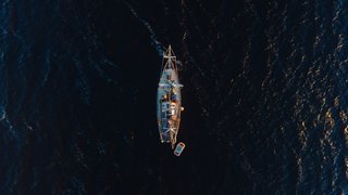 PLACES-yacht